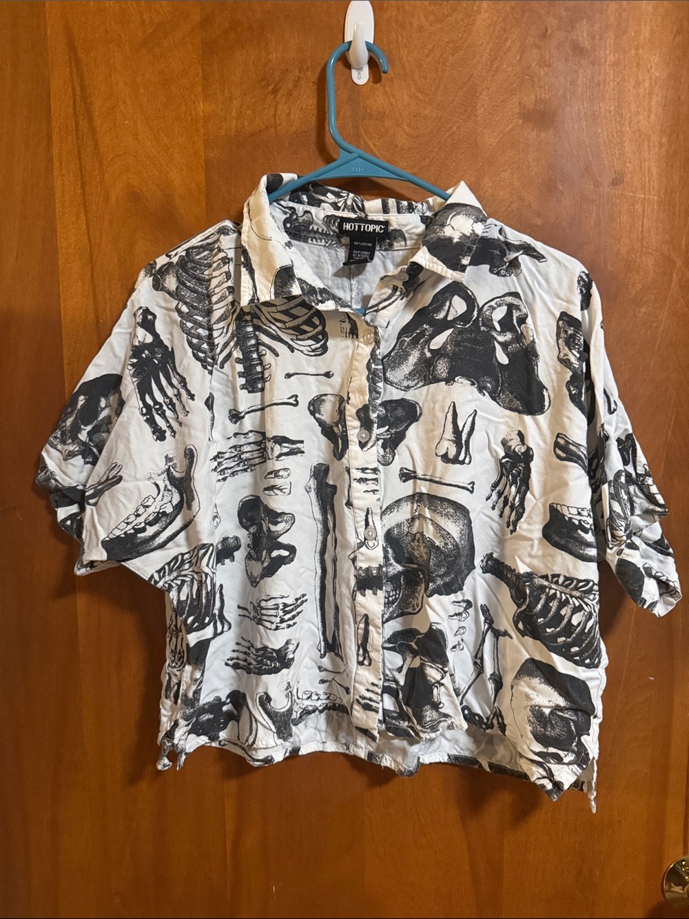 Hot Topic Bones Cropped Tee